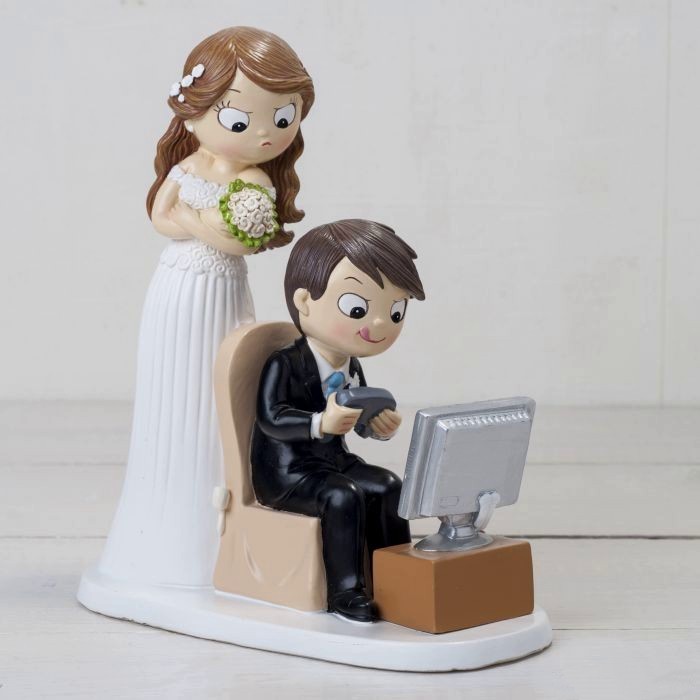 Cake topper sposa arrabbiata sposo video game